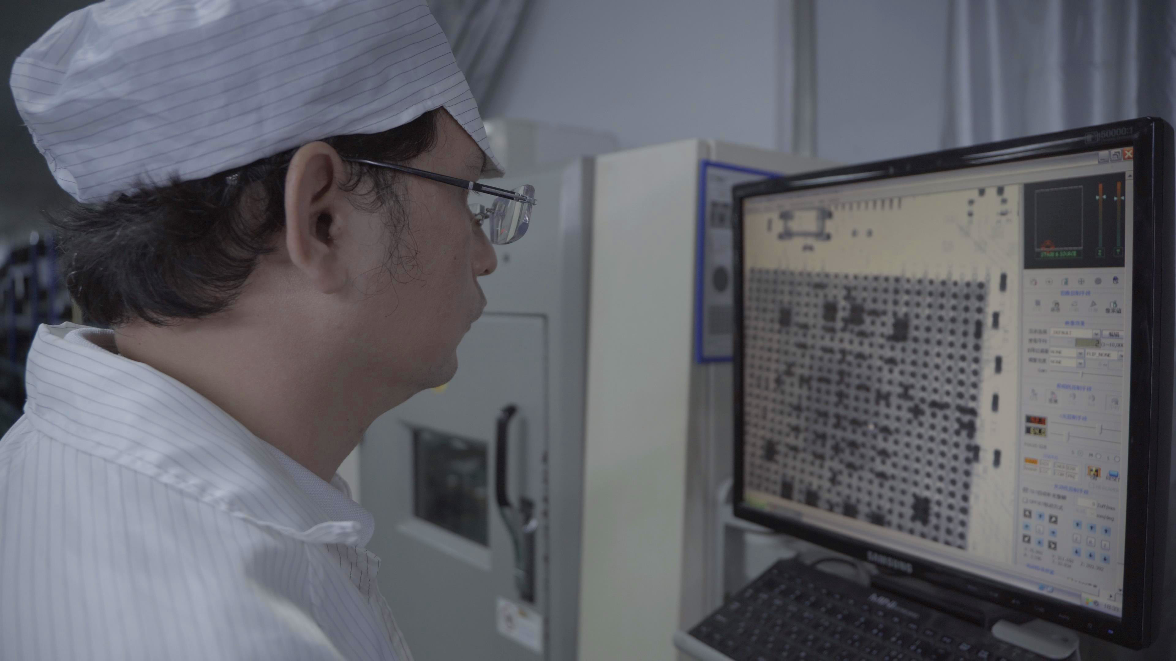 BGA welding under X-Ray inspection